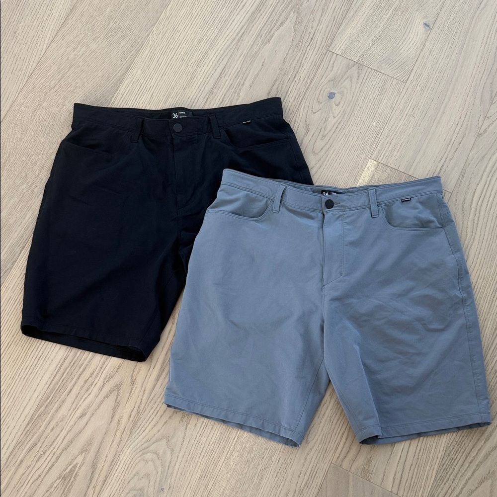 Hurley Men's Black and Gray Flat Front Shorts